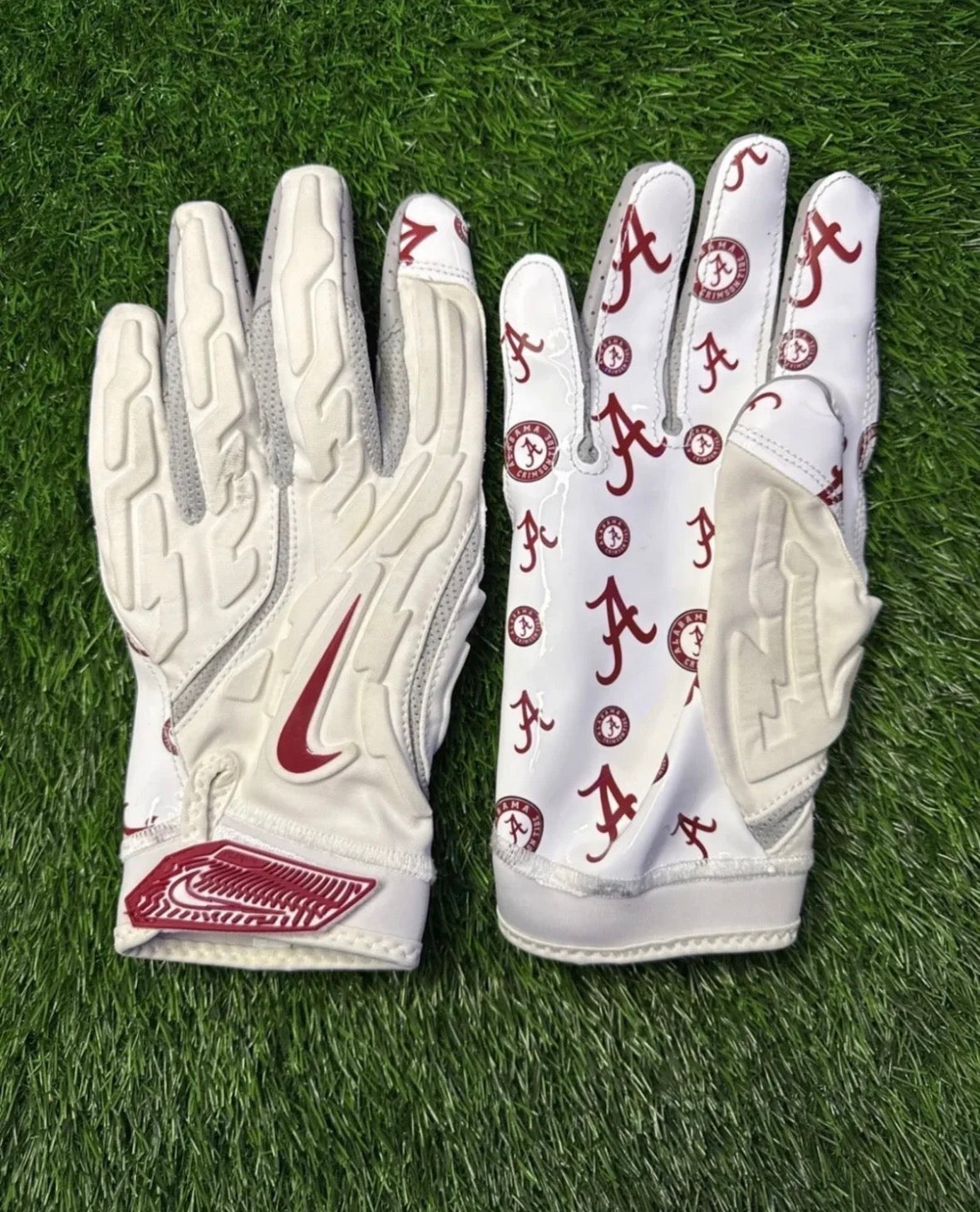 White Bama Gloves