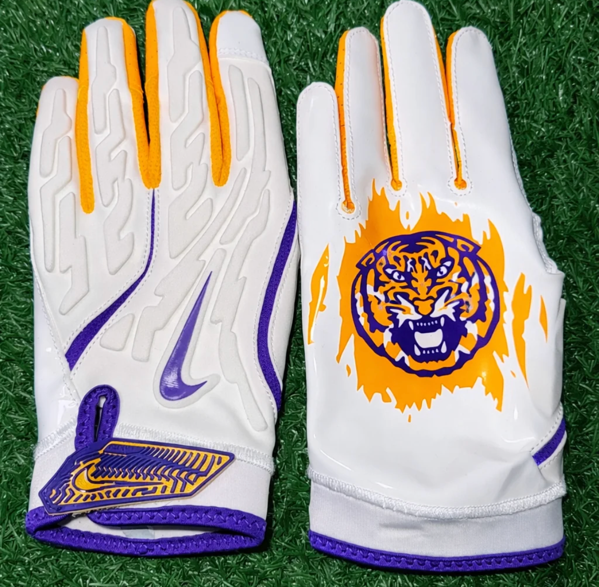 LSU Gloves
